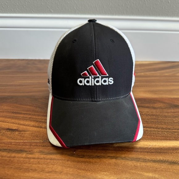 Adidas TaylorMade R15 Mesh Golf Hat size S/M - Picture 1 of 6